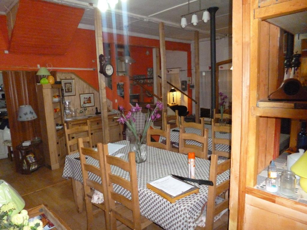 Gasthaus Mi Residencial Punta Arenas Exterior foto